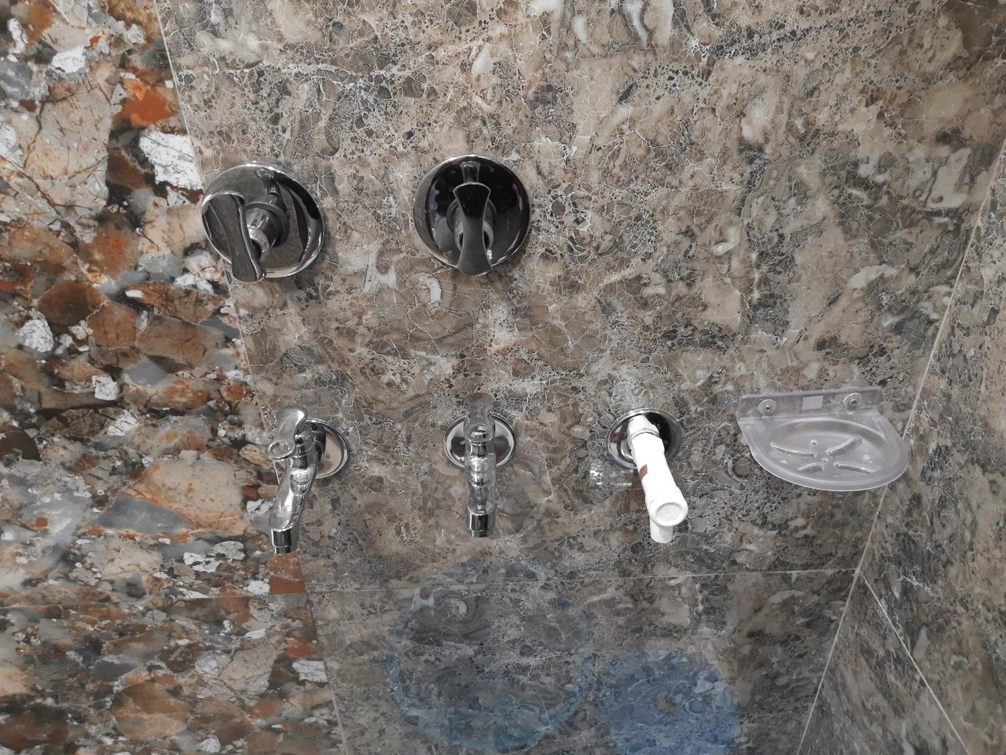 Aggarwal Luxury With Private Kitchen Having Utensils, Gas And Fridge, Wifi With Android Tv, Fully Air Conditioning In Cream Location Of Lajpat Nagar South Delhi * New Delhi