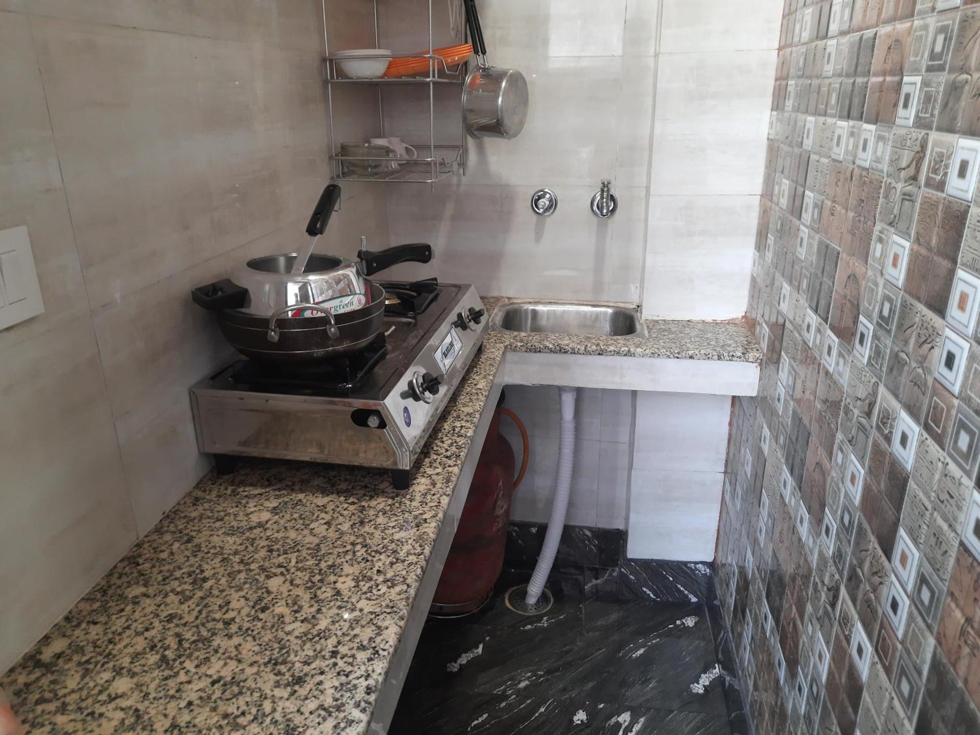 Aggarwal Luxury With Private Kitchen Having Utensils, Gas And Fridge, Wifi With Android Tv, Fully Air Conditioning In Cream Location Of Lajpat Nagar South Delhi Apartment